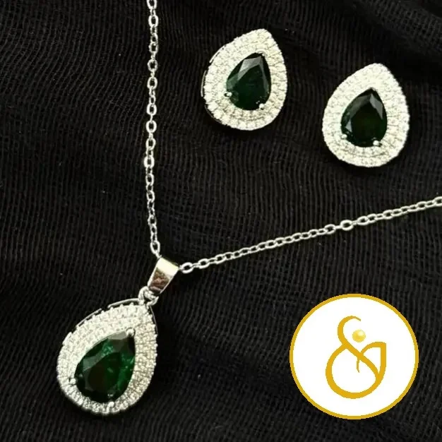 826507023757942386597236.webp نیم ست جواهری فول نگین طرح قطره باران - Image 1