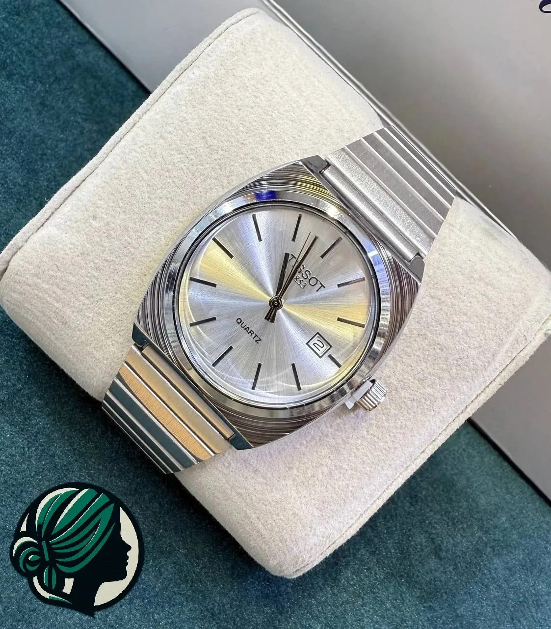 ساعت-مچی-مردانه-تیسوت-مدل-god-father-بند-استیل-با-روزشمار-1.webp ساعت مچی مردانه تیسوت مدل God Father بند استیل با روزشمار ضد آب - Image 1